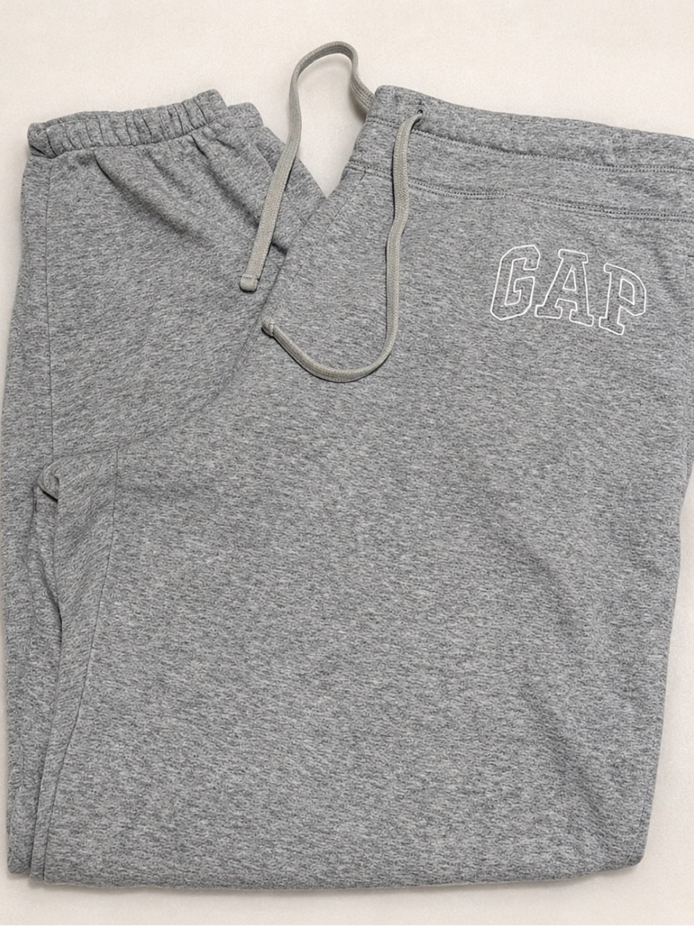 GAP Men's Gray oversized Sweatpants